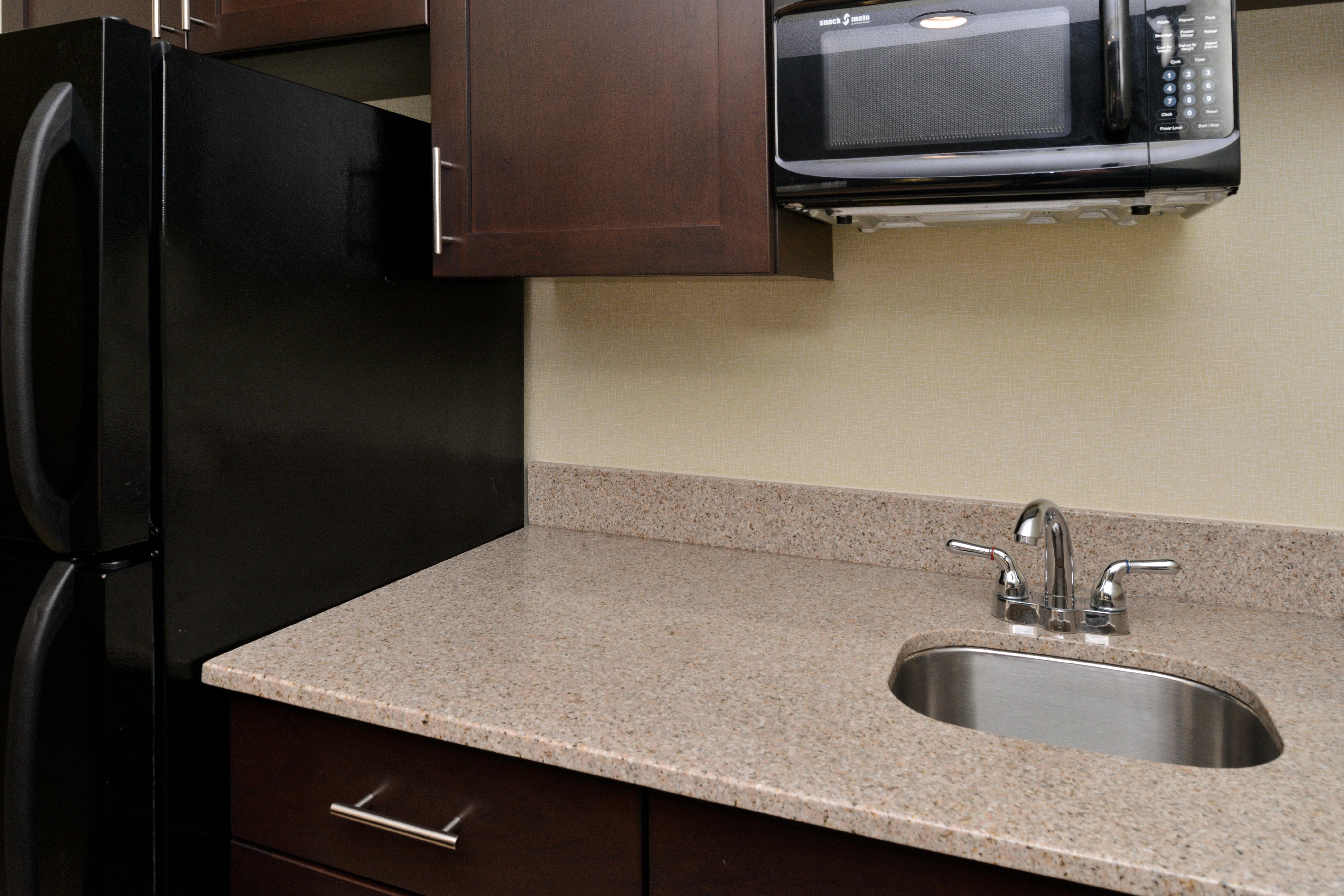 Holiday Inn Express Hotel & Suites Indianapolis W - Airport Area By Ihg Eksteriør bilde