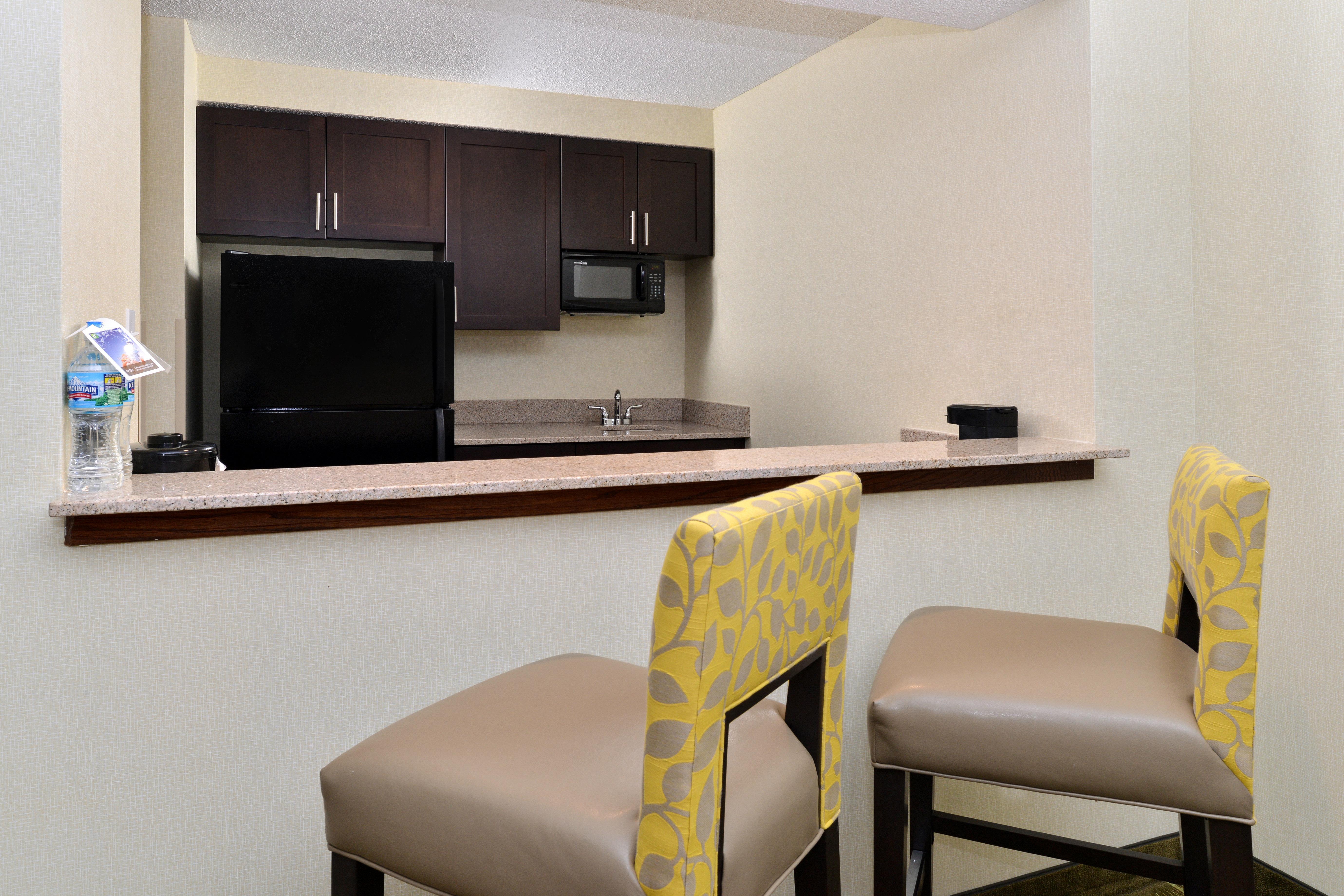 Holiday Inn Express Hotel & Suites Indianapolis W - Airport Area By Ihg Eksteriør bilde