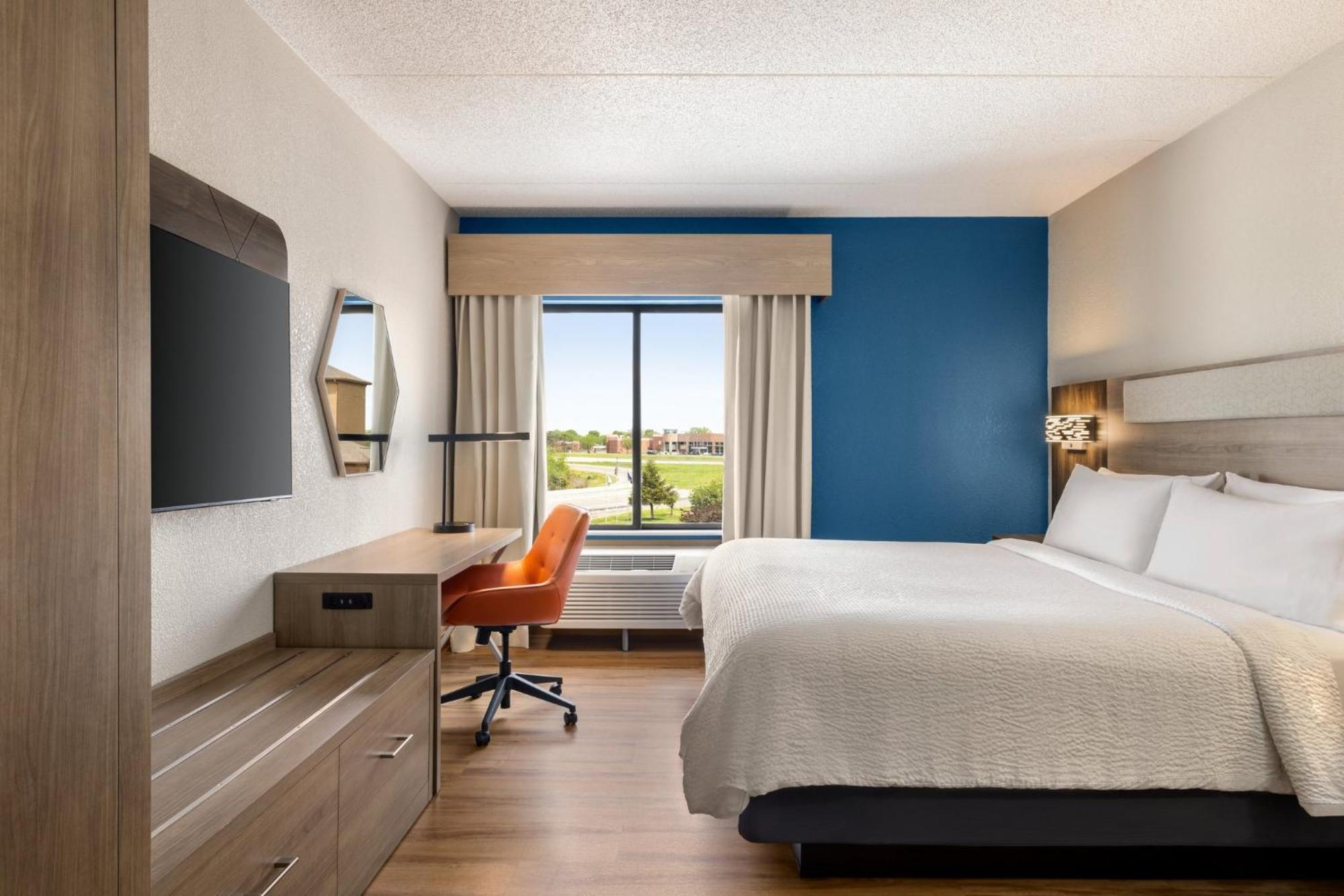 Holiday Inn Express Hotel & Suites Indianapolis W - Airport Area By Ihg Eksteriør bilde