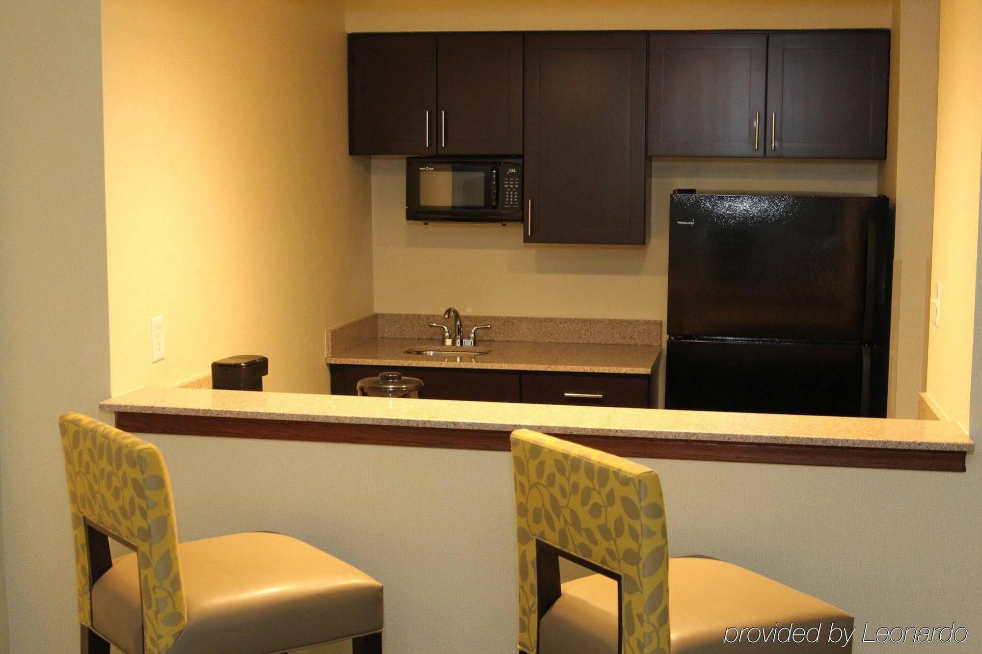 Holiday Inn Express Hotel & Suites Indianapolis W - Airport Area By Ihg Eksteriør bilde