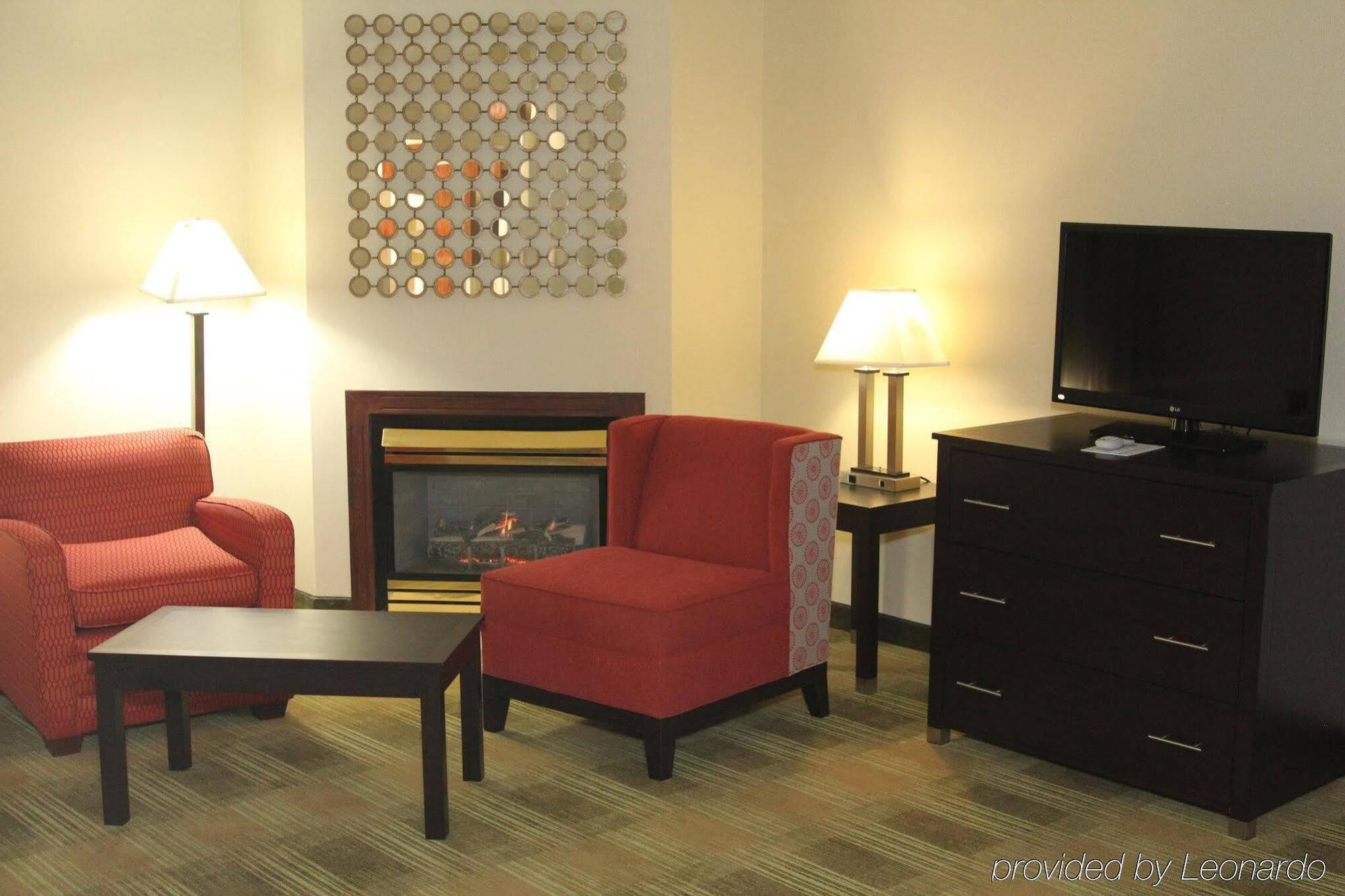 Holiday Inn Express Hotel & Suites Indianapolis W - Airport Area By Ihg Eksteriør bilde