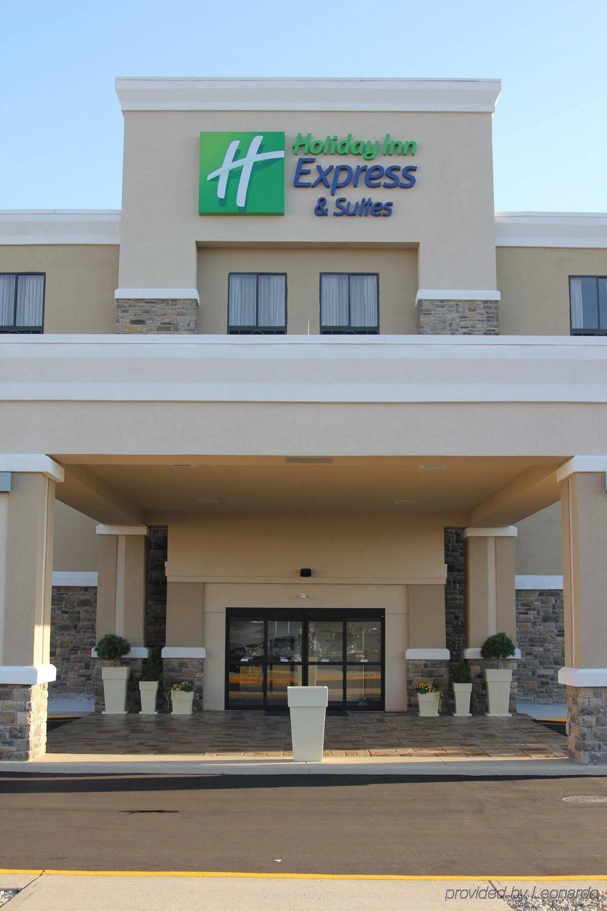 Holiday Inn Express Hotel & Suites Indianapolis W - Airport Area By Ihg Eksteriør bilde
