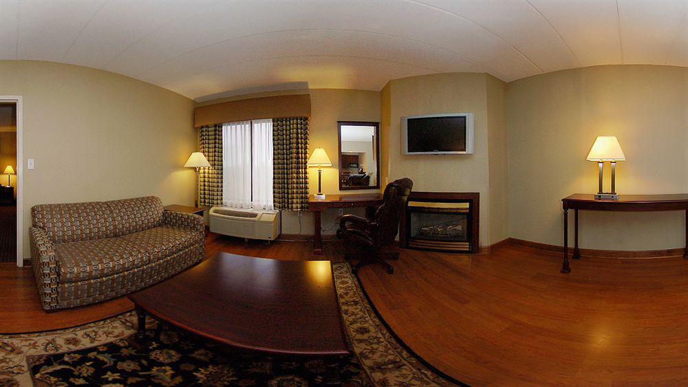 Holiday Inn Express Hotel & Suites Indianapolis W - Airport Area By Ihg Eksteriør bilde